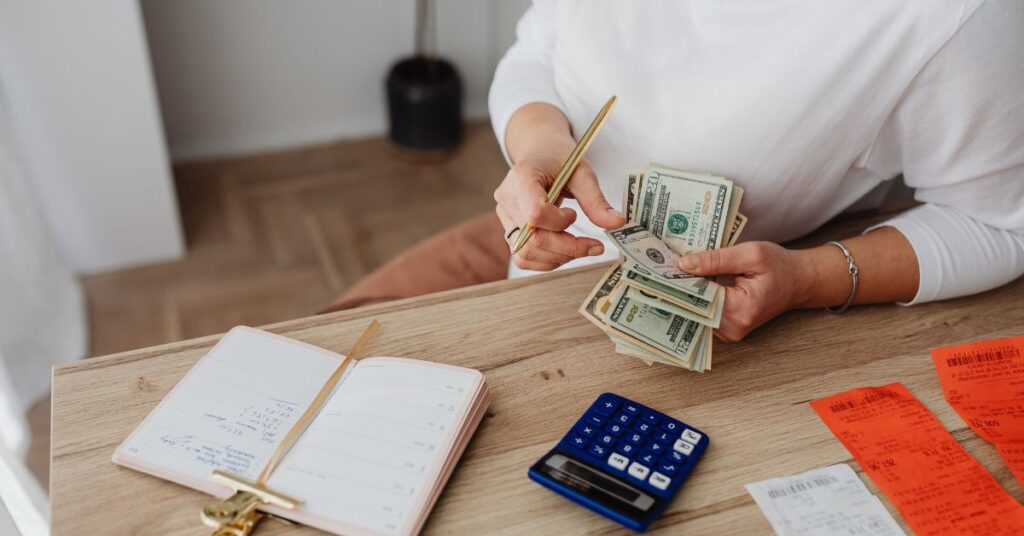 How to Handle Unexpected Large Expenses
