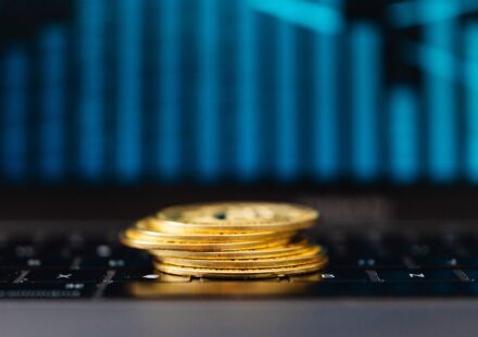 How to Spot Stock Market Bubbles and Protect Your Money